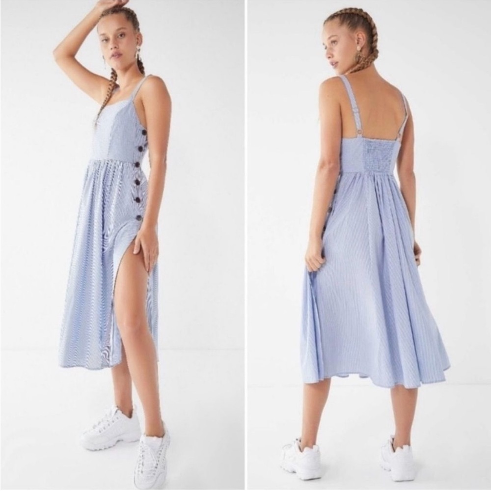 Urban Outfitters Kaye Square Neck Button Down Midi Dress - Picture 2 of 16